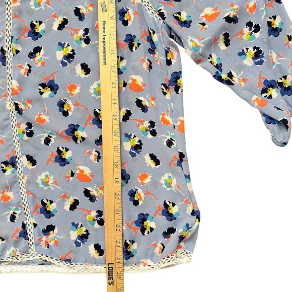 Society Girl Blue Floral Crochet Trim Blouse XL 3/4 Sleeve - Picture 8 of 8
